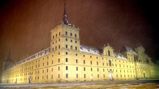 Cómo llegar a El Escorial desde Madrid en transporte público